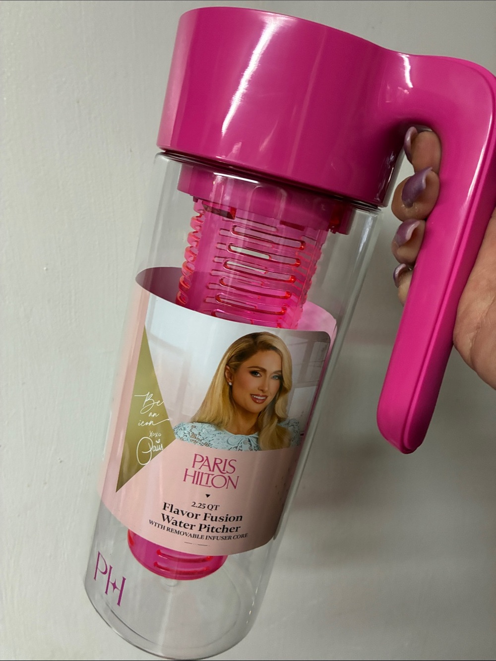 Paris Hilton Flavor Fusion pink Water pitcher